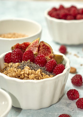 oatmeal with raspberries and figs, healthy breakfast