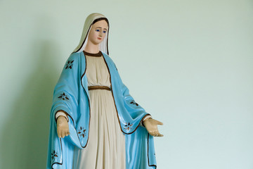 Statue of the image of Our Lady of Grace
