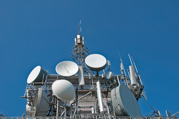 Transmitters, antennas and repeaters
