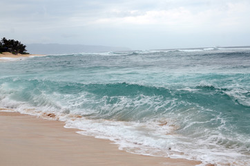 荒れる海
