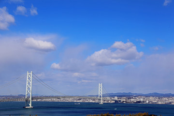 冬の明石海峡大橋