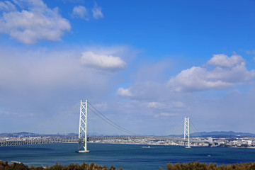 冬の明石海峡大橋