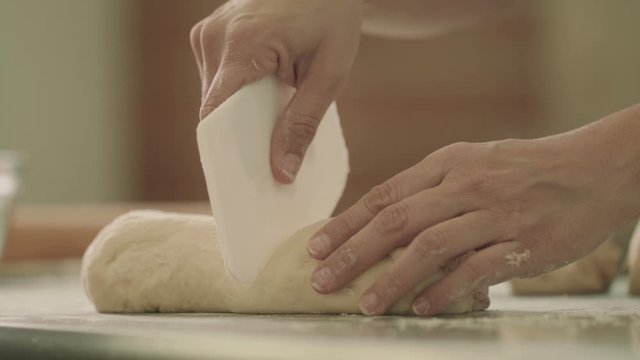 Separando roles de canela