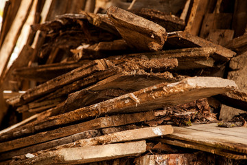madera cortada apilada