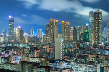 Fototapeta na wymiar Night scene of skyline of downtown of Hong Kong city