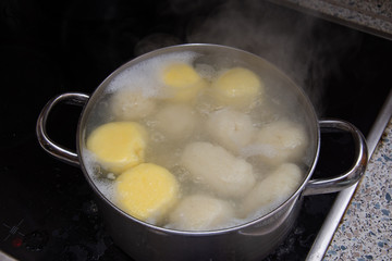  Germany,Chicken soup with semolina dumplings