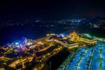 Obraz premium Aerial view of Legend Siam with symphony light show at night, Pattaya Thailand. Select focus.