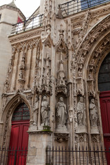 Fototapeta na wymiar Entrance to Church of St. Helena and St. Giles