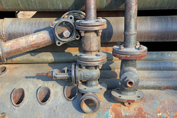 Mechanical device piping