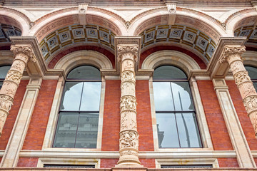 Fototapeta na wymiar Exterior of V&A Museum building in London