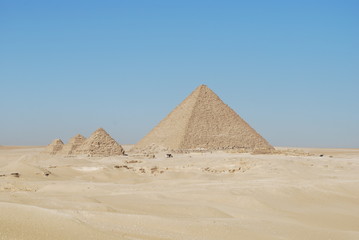Fototapeta na wymiar Pyramiden von Gizeh 