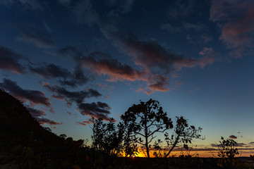 Fototapeta premium sunset in the mountains chapada dos veadeiros