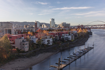 Obraz premium Portland city under the fall