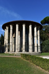 Fototapeta na wymiar Temple of Hercules Victor (Tempio di Ercole Vincitore). Rome, Italy.
