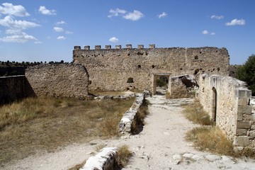 Ermita de San Frutos en el Parque Natural de las Hoces del río Duratón (Carrascal del Río,...
