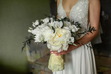 fresh wedding bouquet