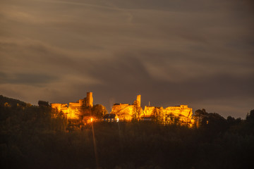 Fototapeta premium Altdahn Castle on a full moon night,2019,october