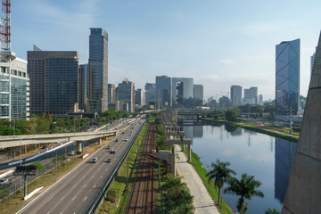 Fototapeta na wymiar Ponte Estaiada São Paulo