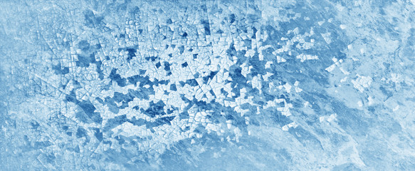 Fototapeta na wymiar Blue background with white peeling crackled paint grunge in old vintage background banner design