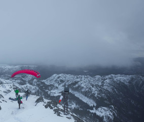 Guys making paraglading in Bergen Norway