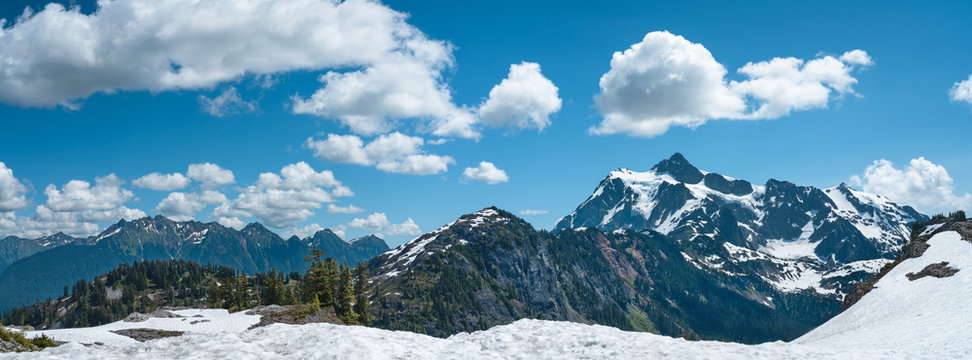 Snowcap 이미지 – 찾아보기 138,567 스톡 사진, 벡터 및 비디오 | Adobe Stock