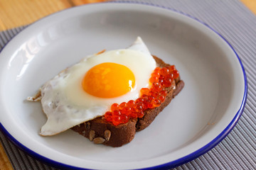 fried eggs with bacon and eggs