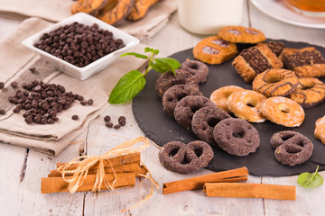 Shortcrust pastry biscuits.