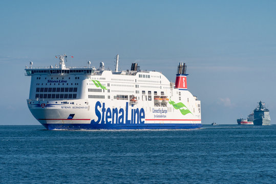 Die Schwedenfähre der Reederei Stena Line fährt täglich die Strecke Göteborg und Kiel und sorgt für den Waren und Personentransport