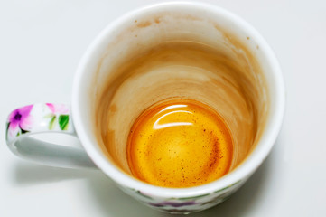 Dirty scum cup after tea