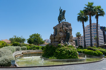 Palma de Mallorca. Monument to the first ruler of Mallorca Jaime I on the square of Spain