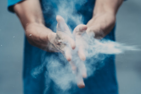 Powders on the two hand.