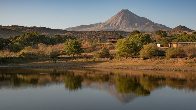 Volc&aacute;n de Colima, M&eacute;xico 02
