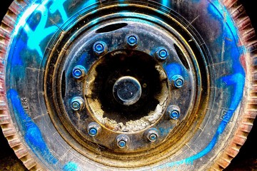 graffitied wheel