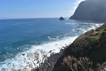 Naklejka premium Hiking trail to Sao Lourenco with the blue ocean in Madeira, Portugal
