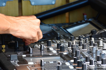 DJ hands