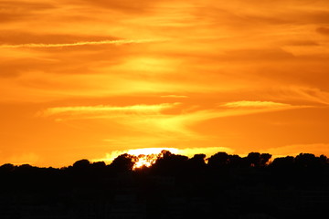 cielo naranja