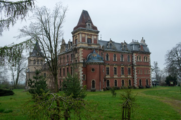Obraz premium Lost Places - Das alte Schloss