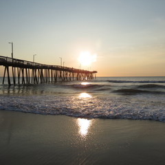 Fototapeta premium Pier sunrise