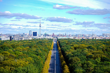 berlin panorama with tiergarten © vartzbed