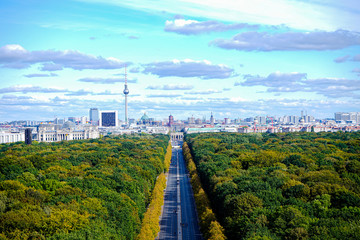 berlin panorama with tiergarten © vartzbed