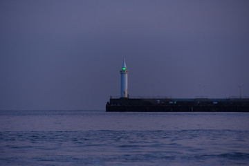 夕方の湘南港灯台