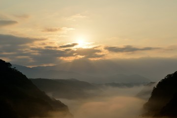 城山大橋からの日の出