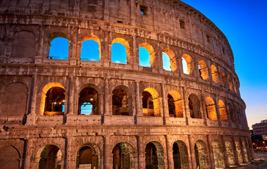 Fototapeta premium Colosseum golden hour Rome Italy