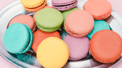 Fototapeta na wymiar Colorful macarons cakes. sweet food
