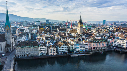 Obraz premium Aerial view of historic Zurich city center