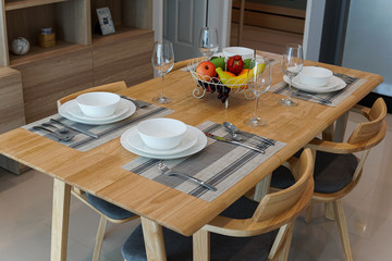 Dining room with beautifully prepared dining table.