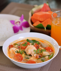 Tom-Yum-Goong
