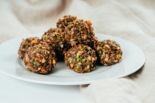 Meatballs With Mushrooms And Quinoa