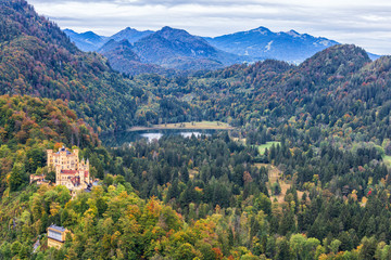 Fototapeta na wymiar Autumn alpine landscape