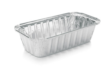Empty disposable aluminium foil baking dish